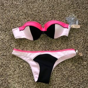 Bikini (top is a size 34b) (bottom is size S)